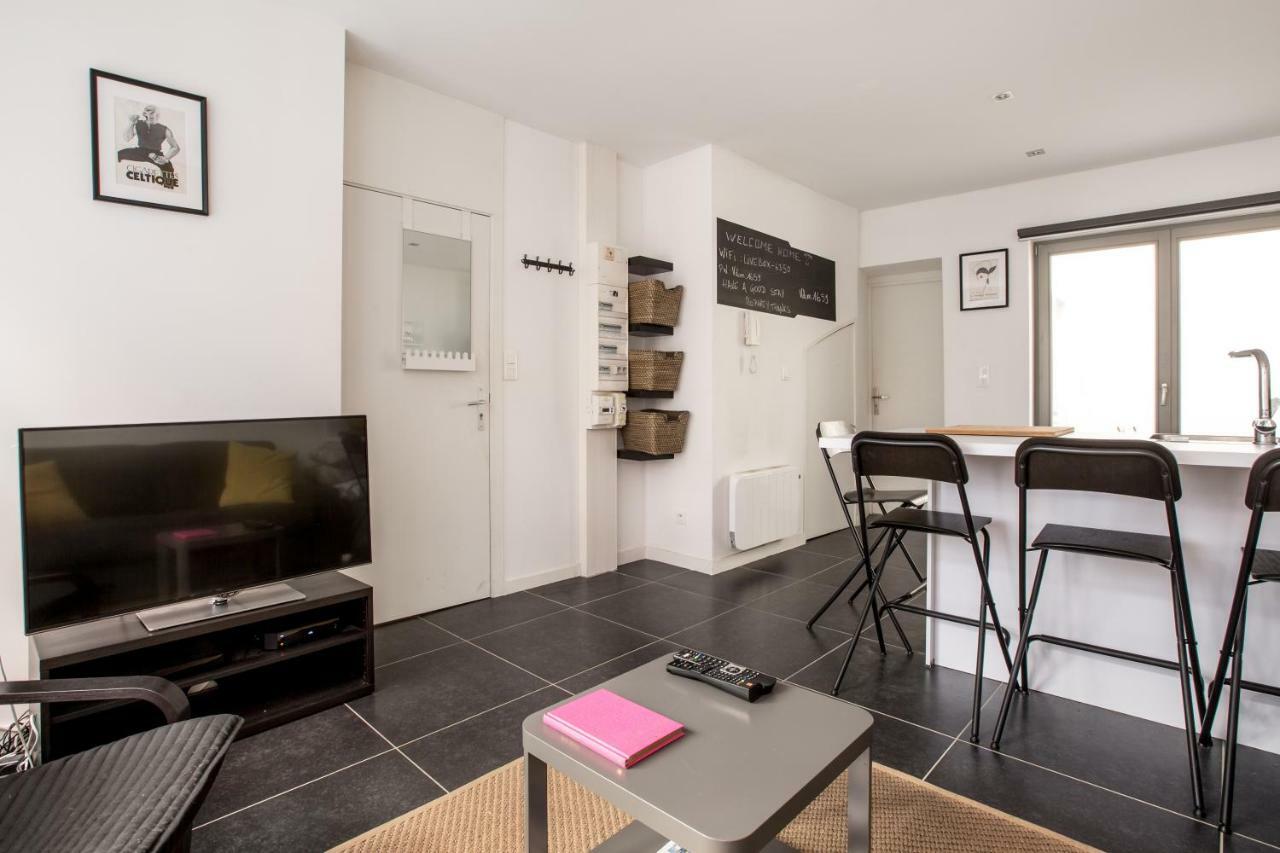 Charmant Appartement Au Coeur Du Vieux Lille Exterior photo