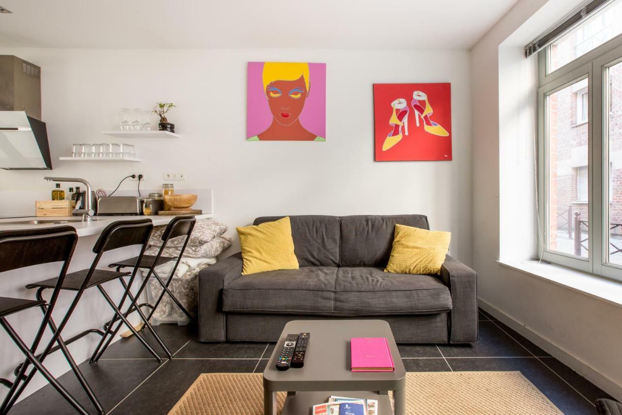 Charmant Appartement Au Coeur Du Vieux Lille Exterior photo